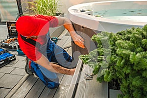 Garden Outdoor Hot Tub Maintenance