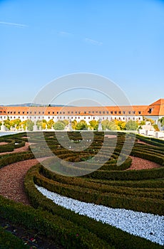 Záhrada s rastlinami v podobe labyrintu na Bratislavskom hrade