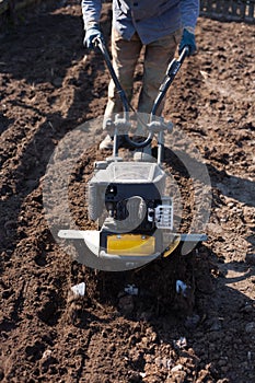 Garden tiller to work