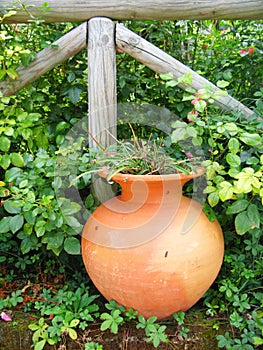 Garden vase