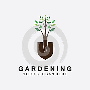 Gardening logo with shovel icon and tree with green leaves logo template