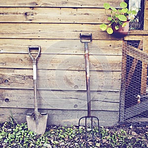 Gardening tools with retro effect