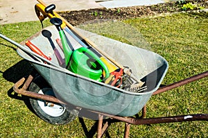gardening utensils tools
