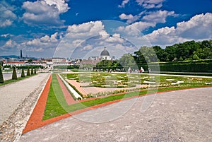 Gardens of Belvedere Palace, Viena photo