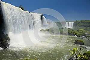 Garganta del diablo at the iguazu falls photo