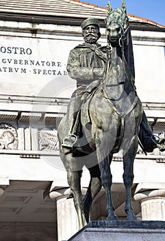 Garibaldi Statue photo