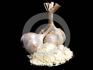 Garlic bulb and powder