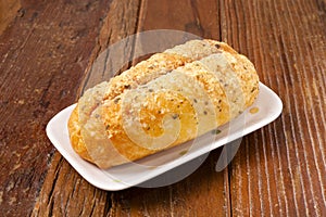 Garlic butter cheese bread