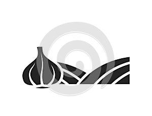 Garlic field icon. vegetable farming and harvest symbol. isolated vector image