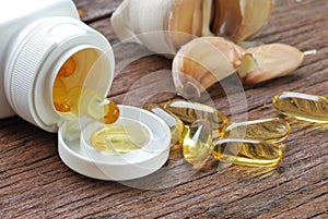 Garlic oil capsules/pills