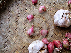 garlic, red onion, and ginger