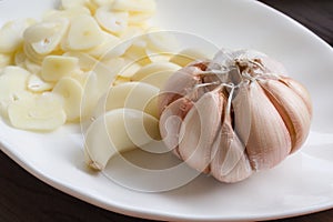 Garlic, sliced garlic . dry garlic