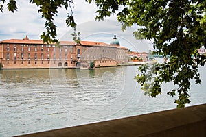Garonne river through Toulouse