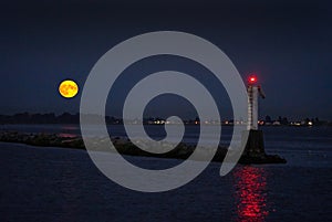 Garry Point Moonrise