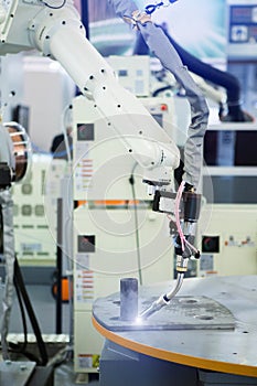 Gas cutter on the robot arm.