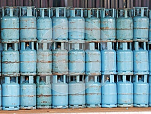 Gas cylinder