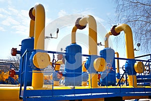 Gas industry, gas transport system. Communications, stop valves and appliances