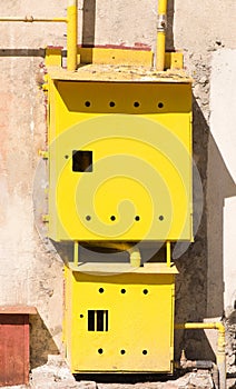 Gas meter yellow box