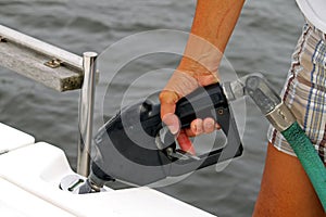 Gas nozzle in boat