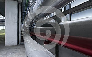 Gas pipelines for industrial plants