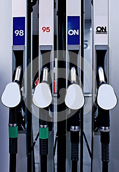 Gas pump