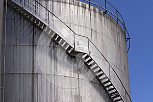 Gas storage tanks