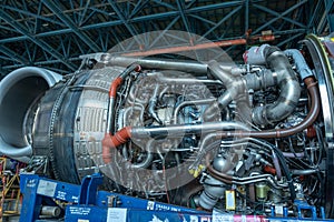 Gas turbine power plant engine