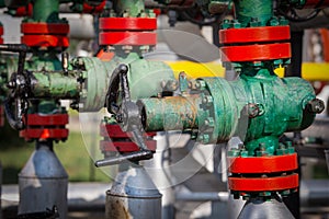 Gas valve for oil