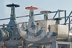 Gas valves