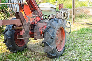 Gasoline motor cultivator