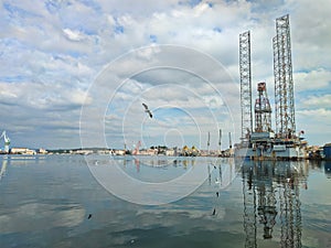 Gass platform in the sea