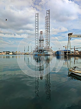 Gass platform in the sea