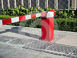 Gate barrier restricted car