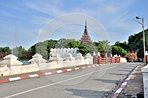 Gate Bridge to the Mandalay Palace