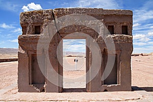 Gate of the sun, kalasasaya temple, Bolivia