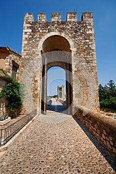 Gate to the bridge of Besalu