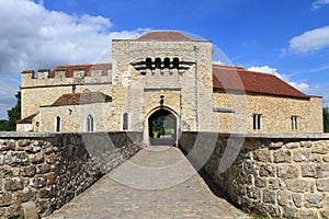 Gate to Leeds castle