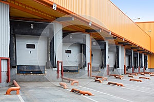 The gate to load goods