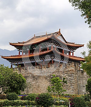 Gate tower in dali ,yunnan,cina