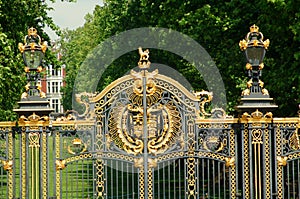 Gates at Buckingham Palace