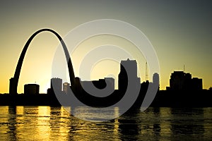 Gateway Arch St. Louis Missouri Skyline photo