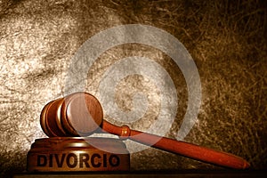 Gavel with Divorcio text photo