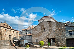 Gavin is a Spanish town belonging to the municipality of Biescas, in Alto GÃ¡llego, province of Huesca, Aragon