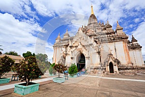 Gaw Daw Palin temple, Bagan,Myanmar photo