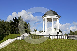 Gazebo Ostrovsky in Kostroma.