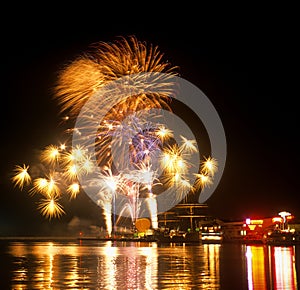 Gdynia by night photo