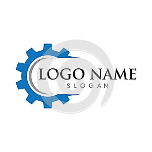 Gear Logo Template vector icon illustration