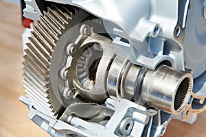 Gear of main drive in automatic transmission