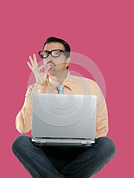 Geek man sit laptop computer ok positive gesture