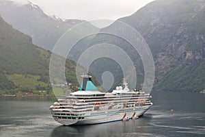 Geiranger Fiord ship